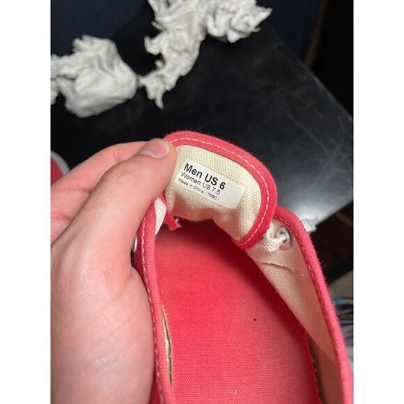 Vans Classic Pink and White lace-up Sneakers Women's Size 7.5w/6m - Picture 6 of 6